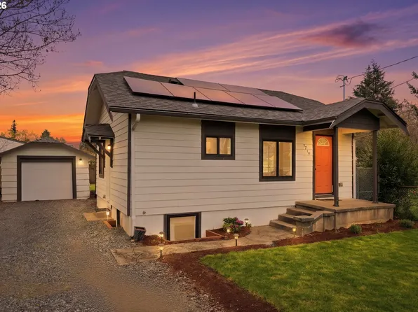 5219 SE Knapp St, Portland, OR 97206