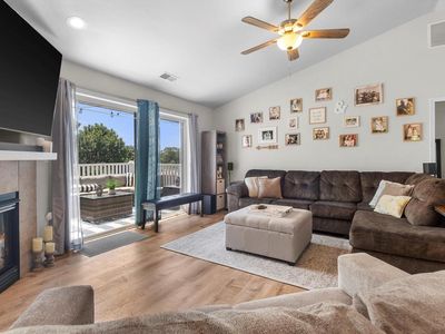 420 East Veterans WAY #8, Mukwonago, WI, 53149