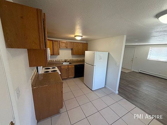 2nd image of 2924 Glen Dale Dr APT 3