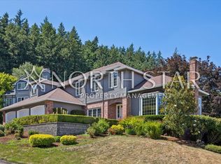 2055 Ridge Pointe Dr, Lake Oswego, OR 97034