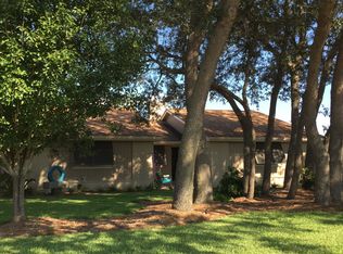 1128 Harbor Ln, Gulf Breeze, FL 32563