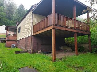 92 Roosevelt Ave, Benwood, WV