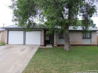 9363 Cliff Way St, San Antonio, TX 78250