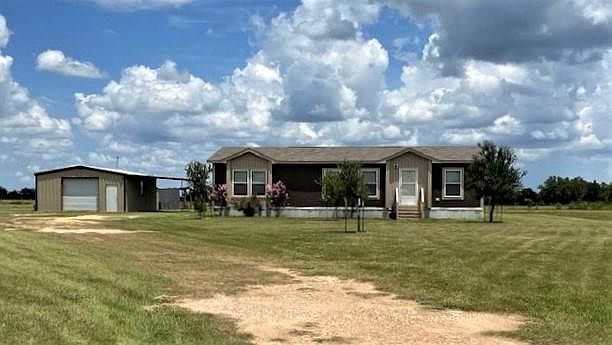 1st image of 3908 County Road 211