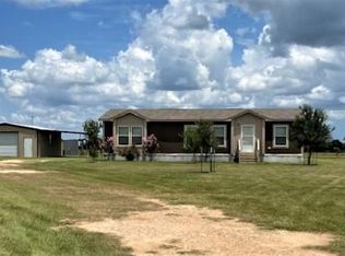 3908 County Road 211, Hallettsville, TX 77964