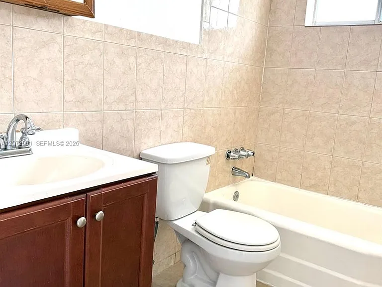 1134 NW 1st Ave #1134 — Photo 11