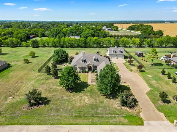 330 Doris Dr, Lucas, TX 75002