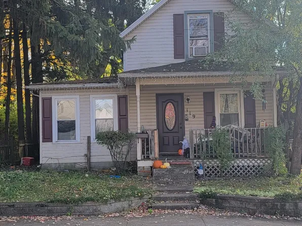 119 Hovey St, Urbana, OH 43078