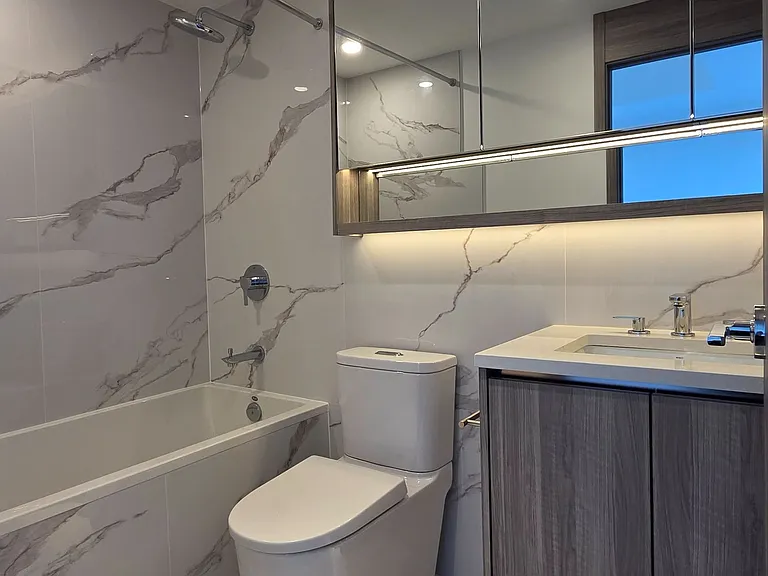18 Esther Shiner Blvd #2211 — Photo 10