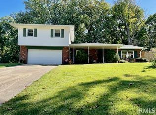 618 S Heritage Dr, Ellettsville, IN 47429