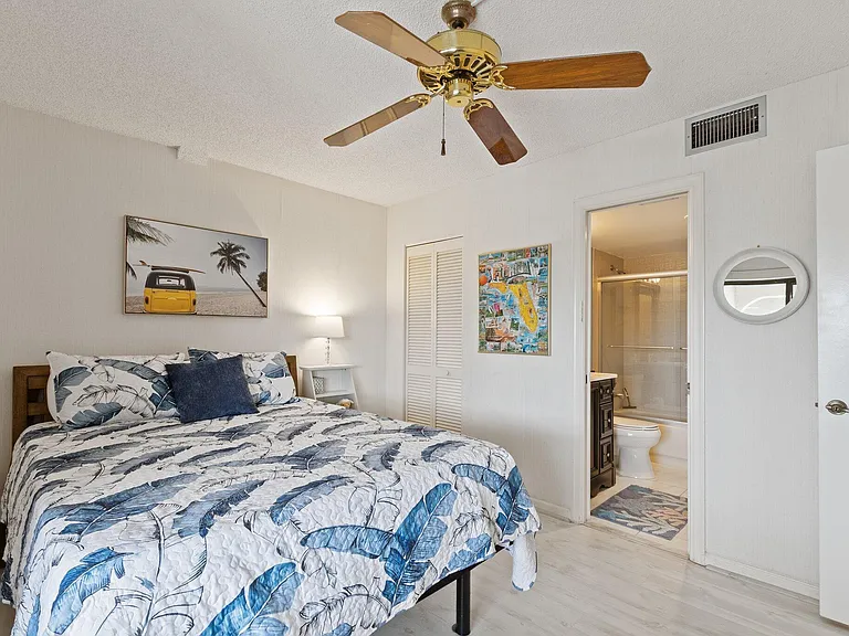 5380 Cedar Lake Dr #304 — Photo 19