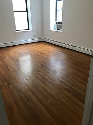 Rented by Sandra Ospina, Licensed Real Estate Broker | media 35