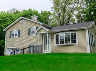 6 Ridge Rd, Cortlandt Manor, NY 10567