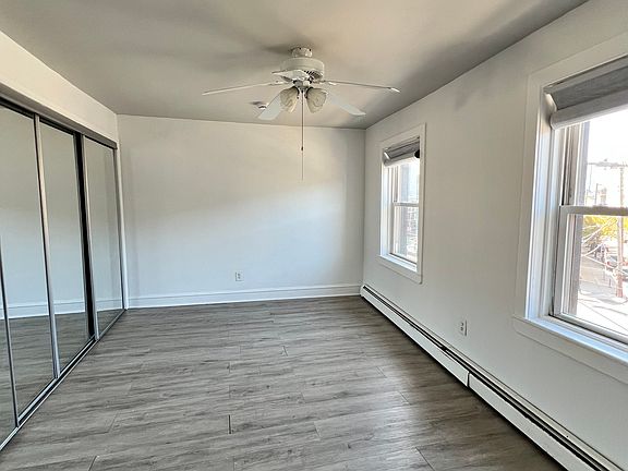 3rd image of 163 W Girard Ave Floor 3