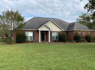 218 Ambleside Dr, Leesburg, GA 31763