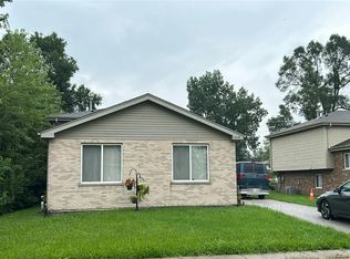 16609 Finch Ave, Harvey, IL 60426