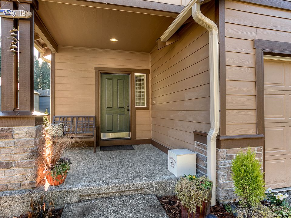 1st image of 4846 SW Kenmore Ct