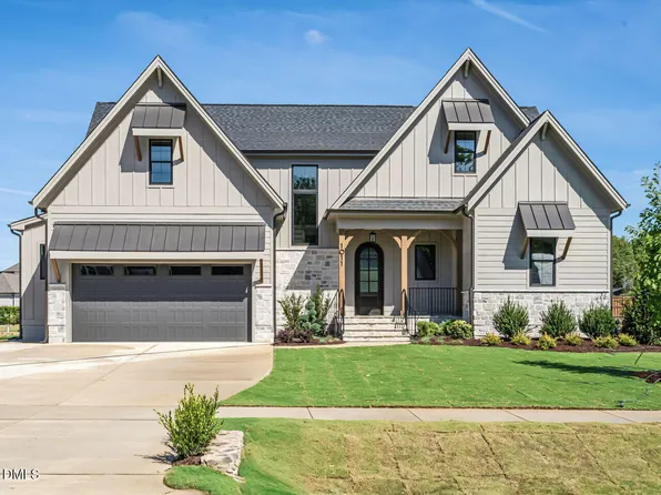 1011 Lily Claire Ln, Fuquay Varina, NC 27526