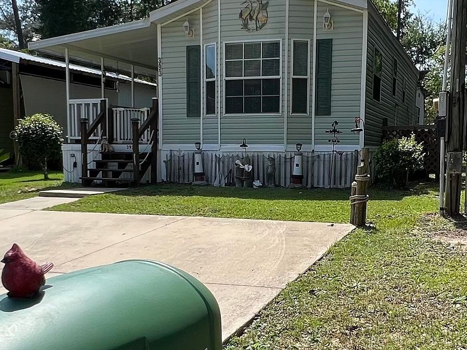 1st image of 393 Maria Dr