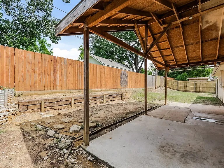 6003 Cool Springs Dr — Photo 16
