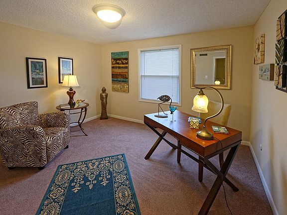 3rd image of 220 Countryside Ln #64f8a0069