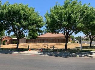 1201 Burman Dr, Turlock, CA 95382