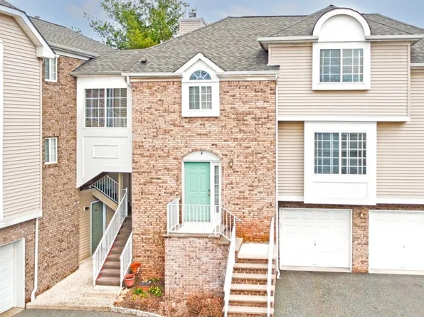 6 Whispering Way W Ondo, Berkeley Heights Twp., NJ 07922