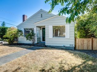 7556 Dibble Ave NW, Seattle, WA 98117