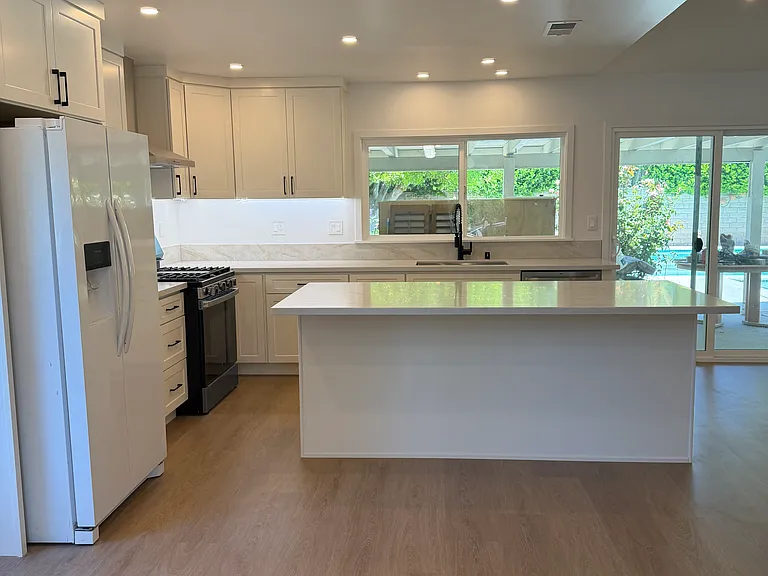 8390 Faust Ave — Photo 6