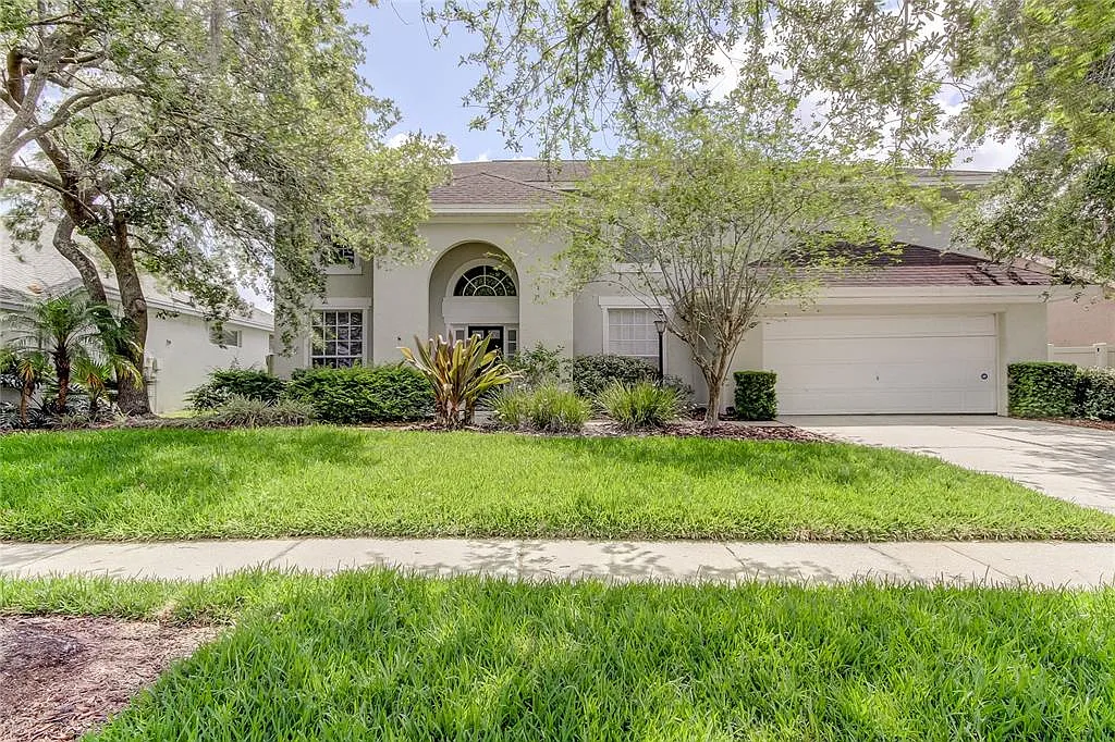 Building Photo - 9401 Woodbay Dr