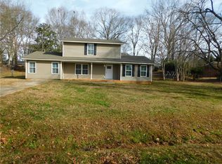 103 Hillcrest Dr, Williamston, SC 29697