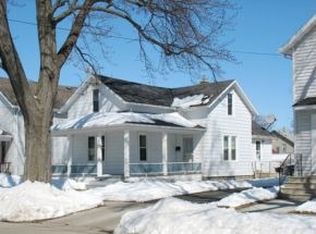 1316 S Jackson St, Appleton, WI 54915