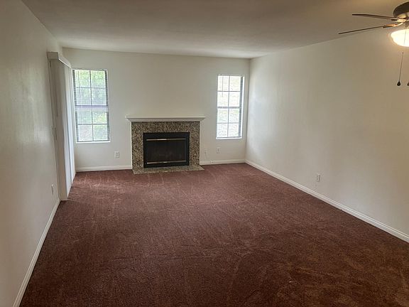 3rd image of 12059 Alta Carmel Ct Unit 166