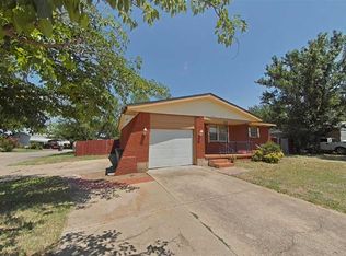 902 SW 35th St, Lawton, OK 73505