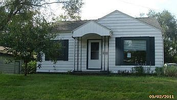 1st image of 242 Laurel Dr