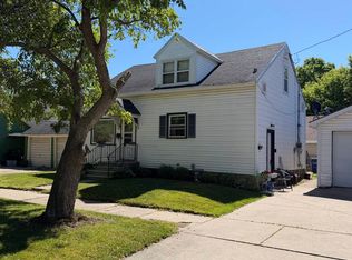 818 Saint George St, Green Bay, WI 54302