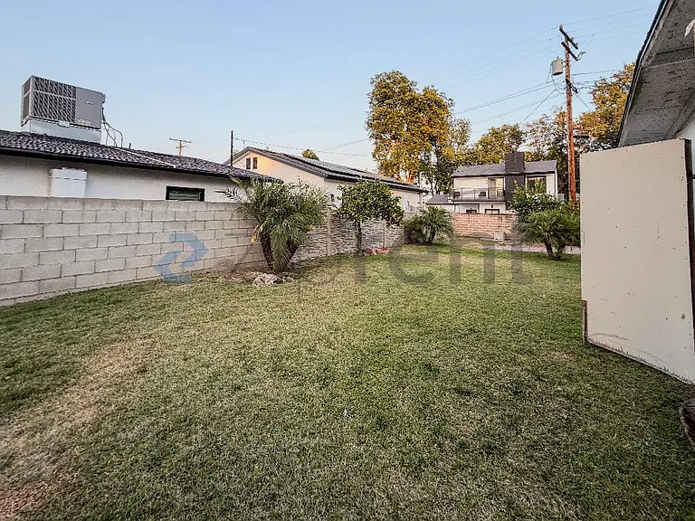 600 Hazel St — Photo 21