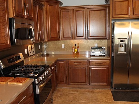 4th image of 26258 W Horsham Dr