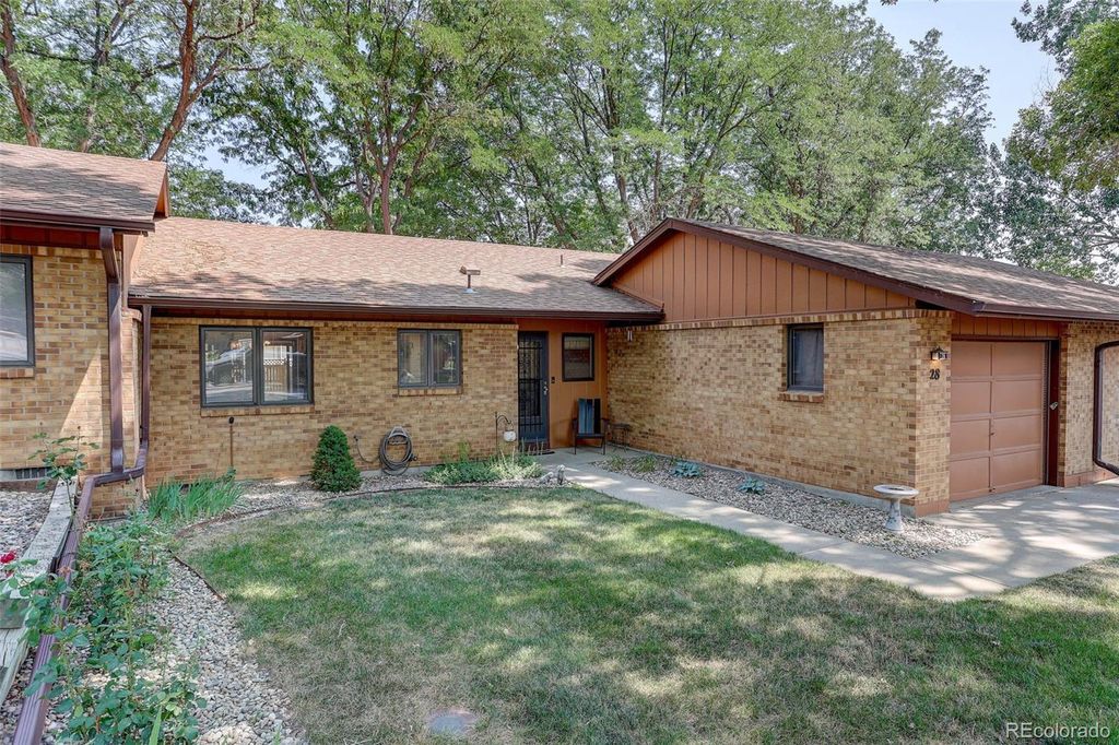 1100 Taft Avenue #28