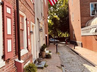 242 Stamper St, Philadelphia, PA 19147