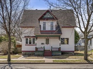 1324 Jackson St, La Crosse, WI 54601