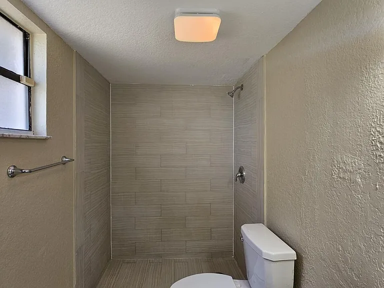 1440 Windorah Way #C — Photo 13