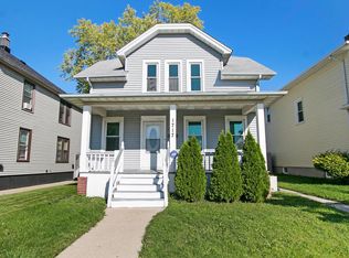 1717 Grange Ave, Racine, WI 53405