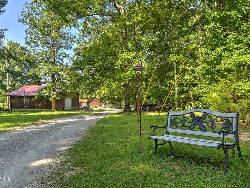 400 McCartt Rd, Robbins, TN 37852 MLS 2575411 Zillow