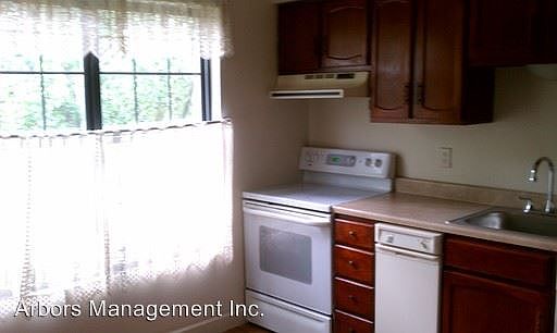 2nd image of 263 Rainprint Ln