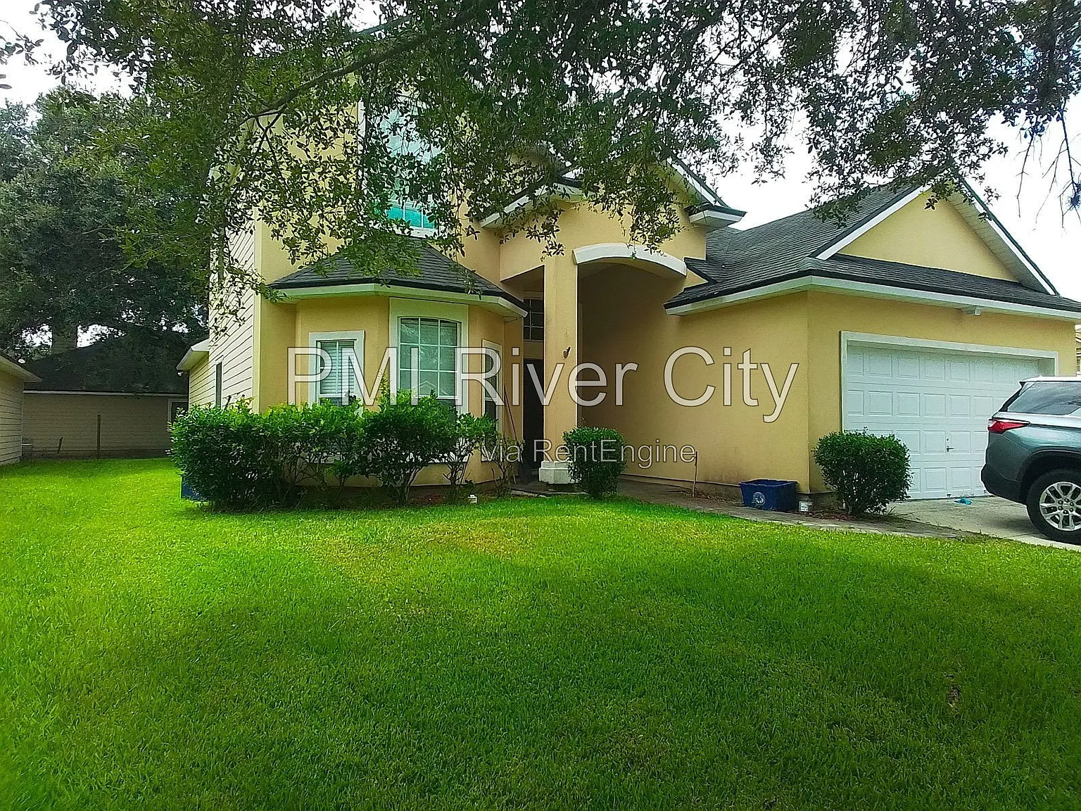 4 bed, 2.0 bath, $2,500 — Photo 2