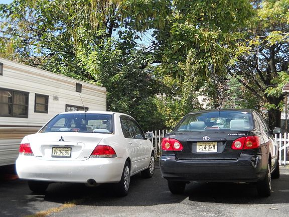 2nd image of 5 De Witt Ave