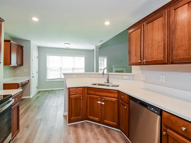 6176 Mulberry Park Dr — Photo 8