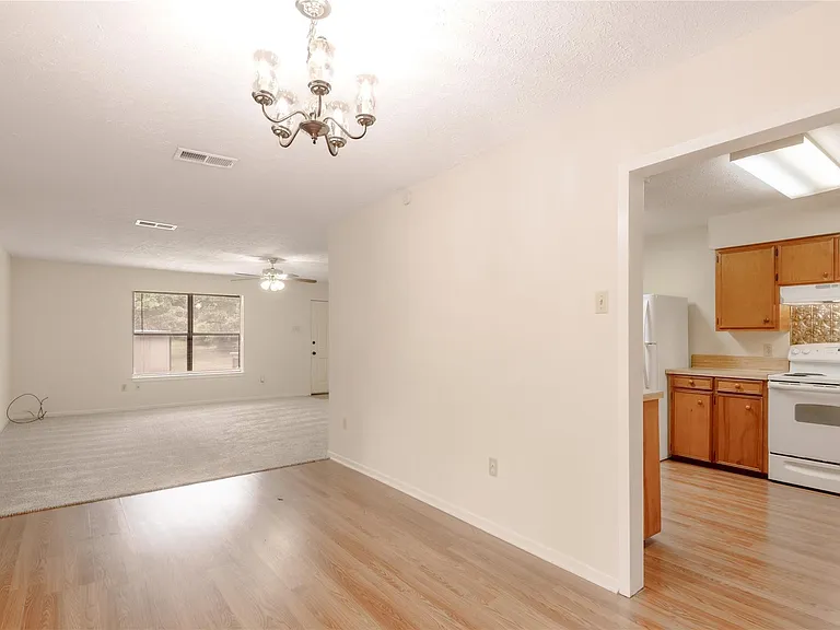 138 Summer Pl #B — Photo 7