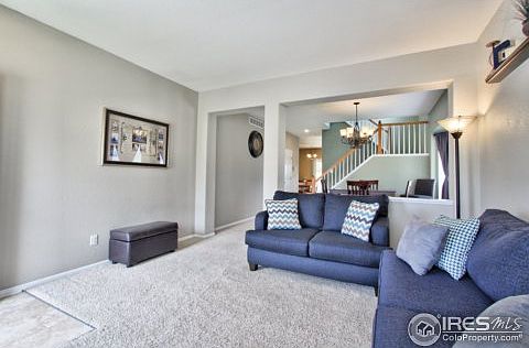 3rd image of 6050 Valley Vista Ave